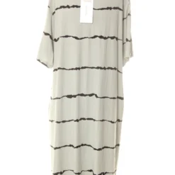 BLOOMCHIC Taille 48. Robe Casual 4 BLOOMCHIC Taille 48. Robe Casual -Veloutelle Soldes Boutique 15521225 20547774 thickbox