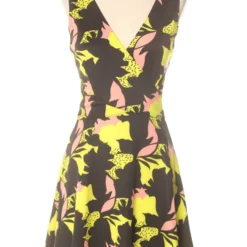 Guess Taille S. Robe Casual