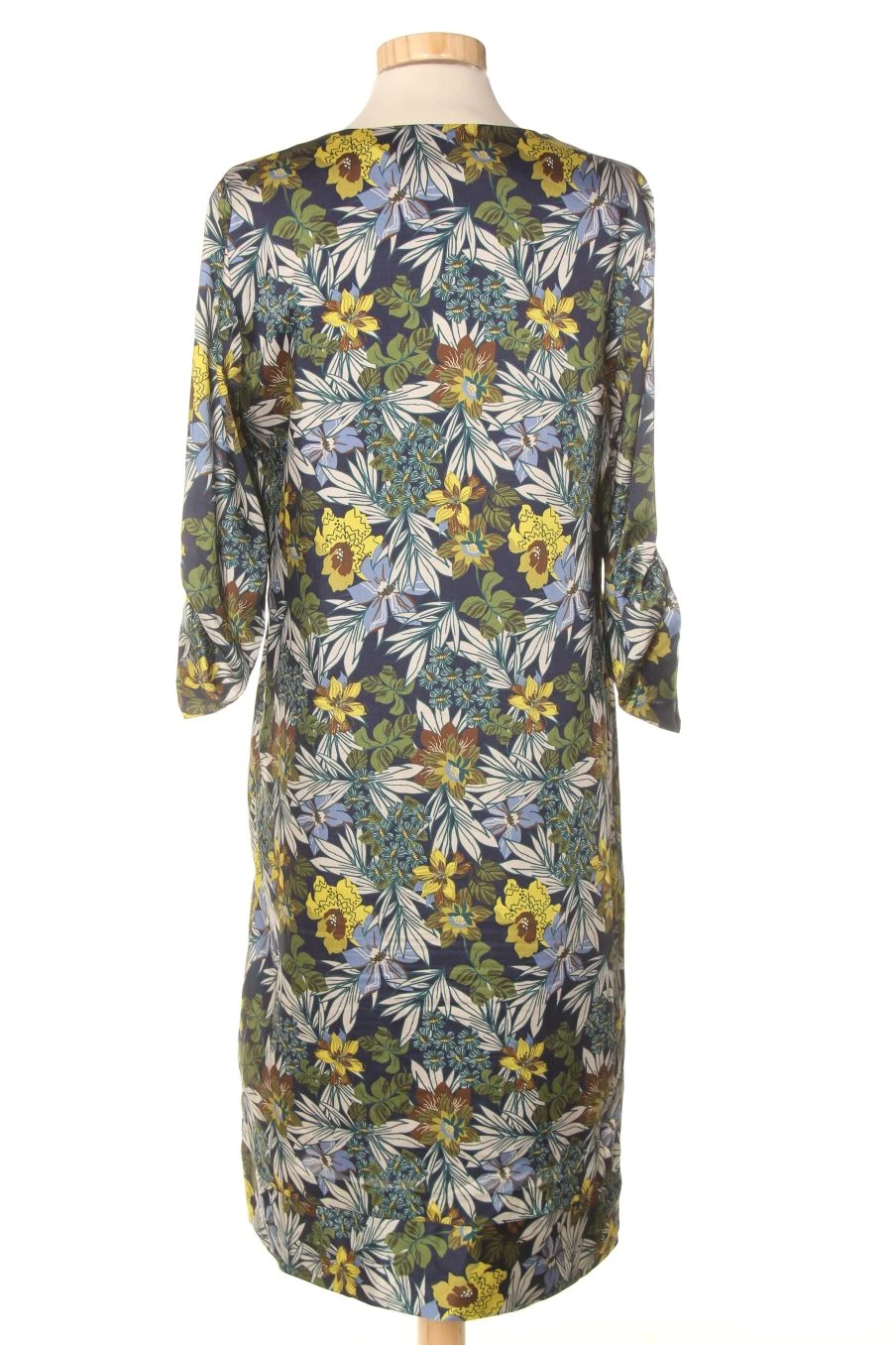 Trucco Taille S. Robe 2 Trucco Taille S. Robe – Image 2